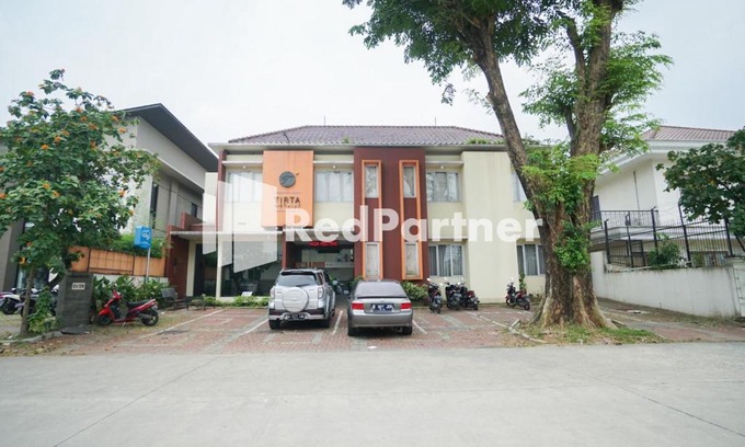 Binong Hôtel | Tirta Mansion Lippo Karawaci Mitra RedDoorz