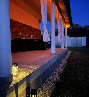 Kiskore Maison | Tiszaháló Apartman Ház