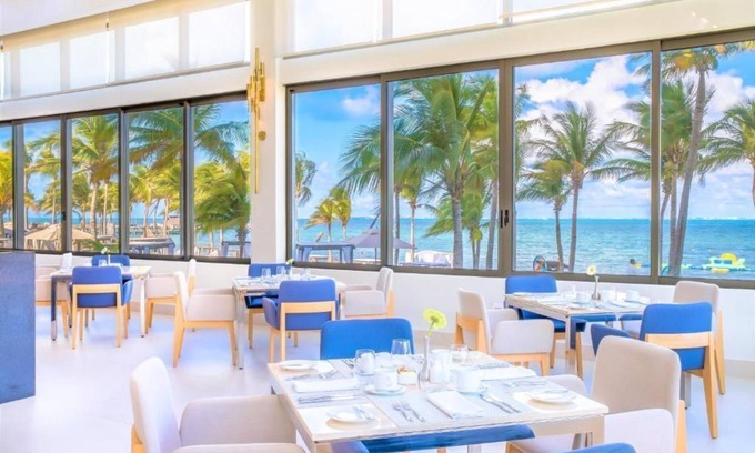 Downtown Cancun Copropriété | Elite 5 Star Ocean Front Vacation Properties at Garza Blanca Cancun