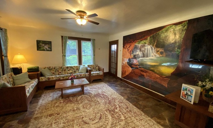 Davison Appartement | TNT Suite, Downtown Retreat