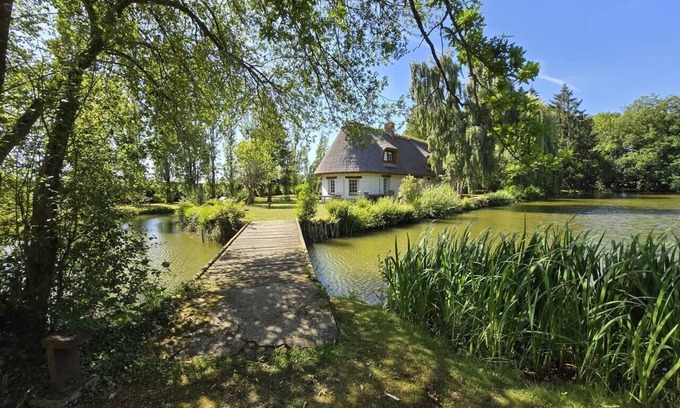 Verneuil d'Avre et d'Iton Maison | To complete, La chaumière sur l'île