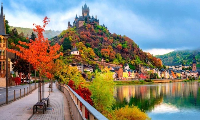 Cochem Appartement | To complete