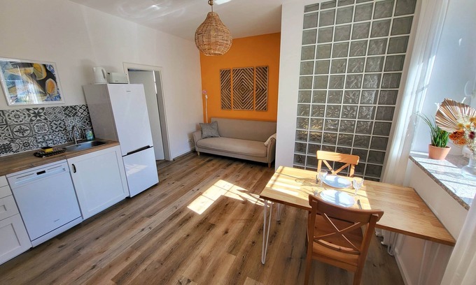 Munchen District Appartement | To complete