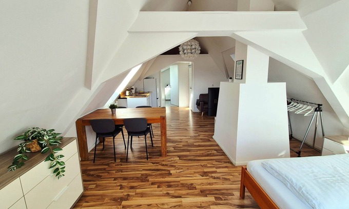 Munchen District Appartement | To complete