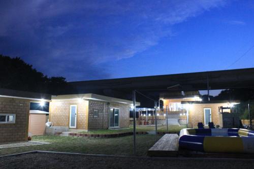 Pohang Maison | Tobang Red Clay Pension