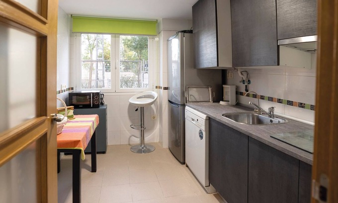 Cobisa Appartement | Toledo y Puy du Fou a 5 Minutos en un Acogedor y Completo Apartamento