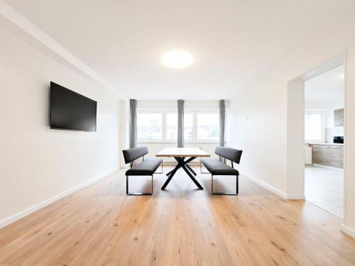 Friedrichstadt Appartement | Tolstov Apartments - City Apartment with 5 Rooms - 15 Min Messe DUS & 10 Min Old Town DUS