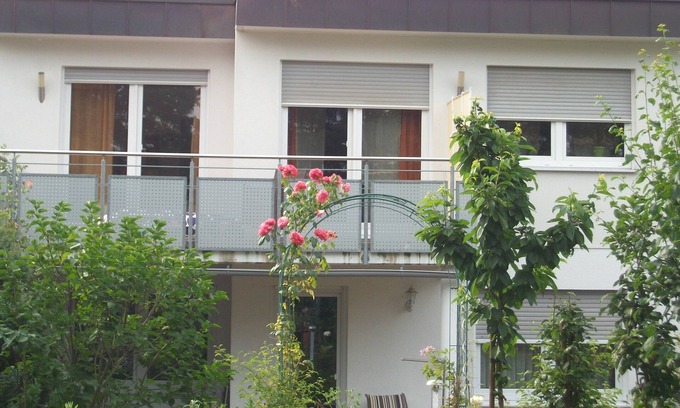 Unterboihingen Appartement | TOM13 - Affaires ou vacances, proche du centre et pourtant dans le vert