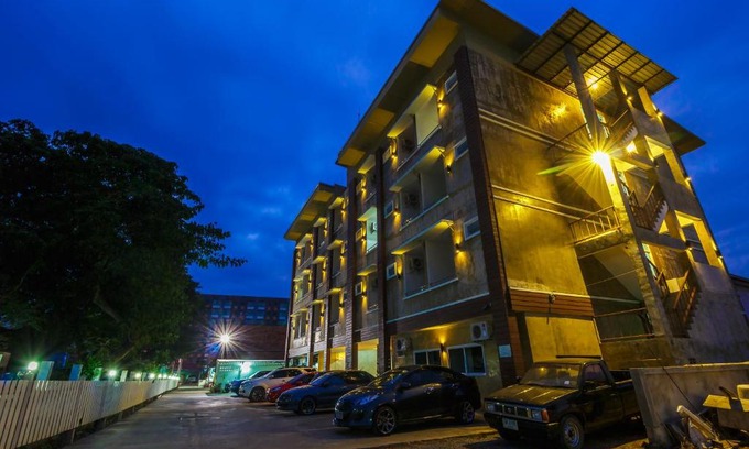 Phitsanulok Hôtel | Tonwai Modern Place