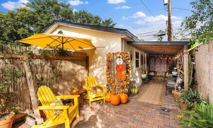 College Park Villa | Top 1% College Park GuestHouse Villa/Oasis - Mins to DT ORL/Winter Park & Eola