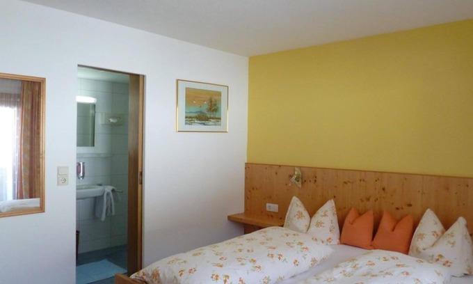 Kloesterle am Arlberg Appartement | Top 4 mit Balkon - Haus Christian