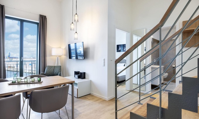 Wismar Appartement | Top-apartment mit Galerieschlafzimmer, Dachterrasse und Einmaligem Hafenausblick