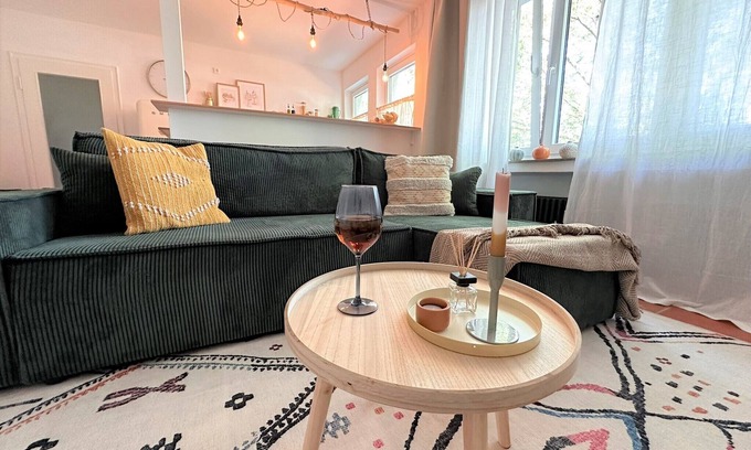Muelheim Appartement | Top apartment in a great location