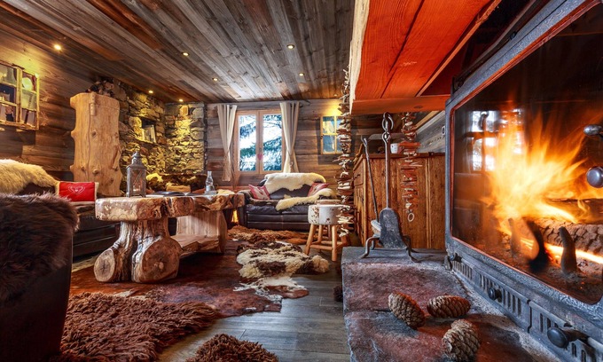 Bellentre Chalet De Ski | Superbe Chalet 360m2, Pied des Pistes, 2 Spas Sauna Hammam Wifi et Top Services