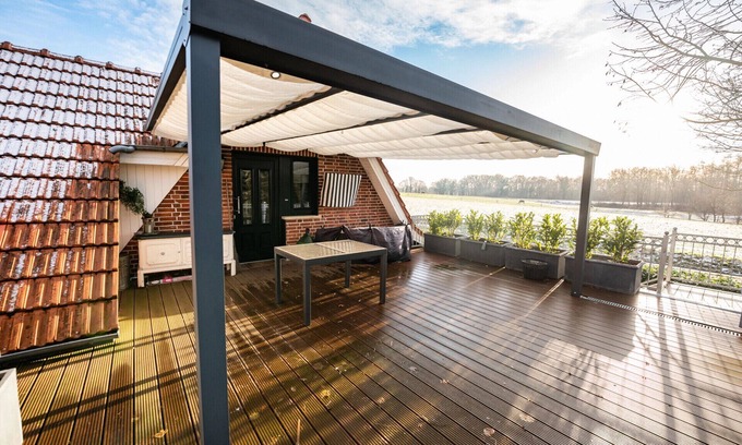 Nordhorn Appartement | Top floor apartment with large terrace