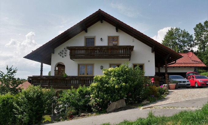 Elisabethszell Appartement | Top floor apartment, with distant views, sometimes as far as the Alps.