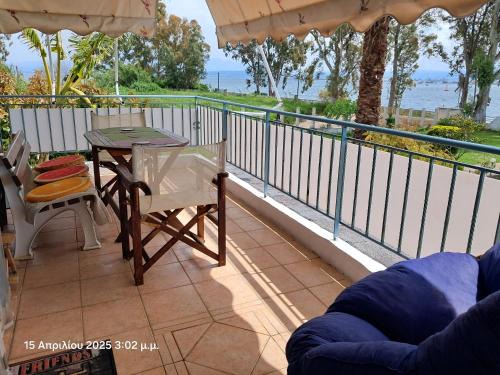 Preveza Appartement | Top floor on villa, 3' from center, by the sea! Host is Efi Kwsta
