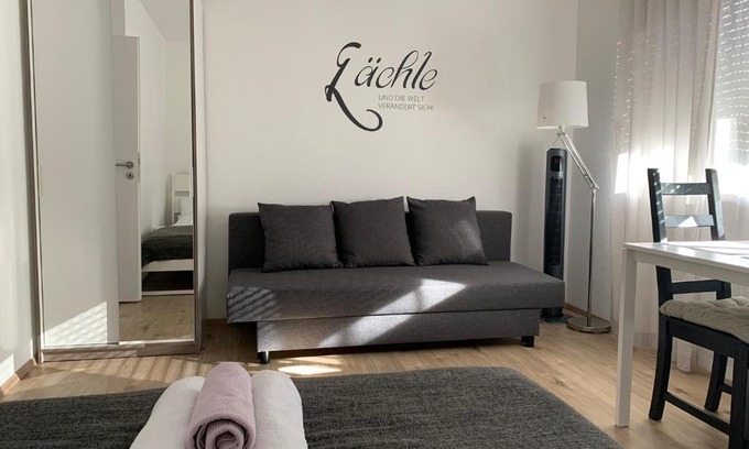 Bad Soden-Salmuenster Appartement | Top Modernes 1-Zimmer-Apartment mit Küche, Parkplatz, kostenfreiem WLAN und Netflix