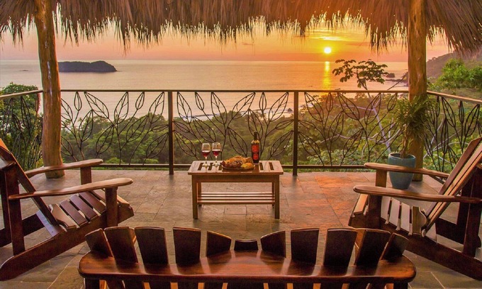 Manuel Antonio Villa | Exclusive Luxury Estate w / UNMATCHED OCEAN VIEWS, le plus proche de Manuel Ant. Ntl Park