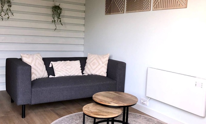 Westdorpe Appartement | Modern studio with garden near Terneuzen, Ghent. Perfect for work and relaxation!
