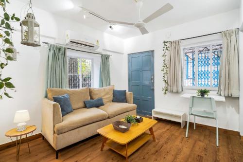 Bandra West Appartement | Tori 1BHK Bandra W by The Bombay Home Company