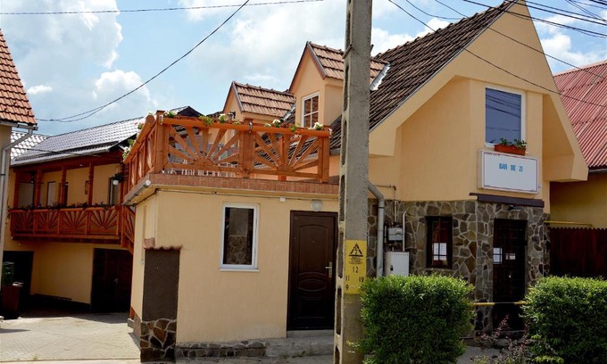 Vlahita Maison | Tornácos Vendégház