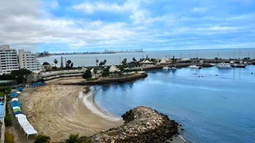 Salinas Appartement | Torre Marina 7B cómodo depar frente al mar