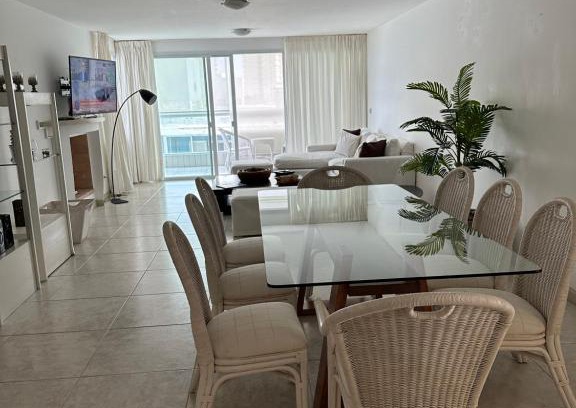 Aidy Grill Appartement | Torre Nueva York Parada 5 Brava