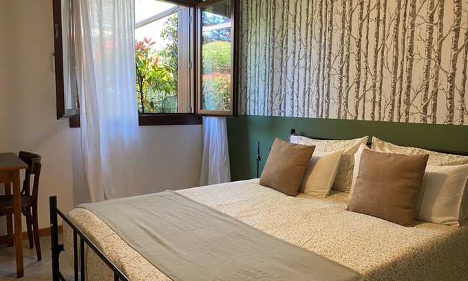 Albate Appartement | Totally renovated apartment in 2024 with garden and free parking space