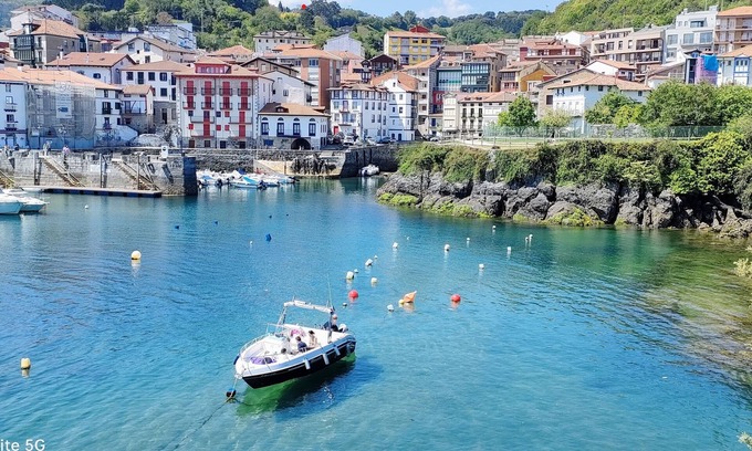 Mundaka Copropriété | Tourist apartment Mundaka near the beach and the center with optional garage