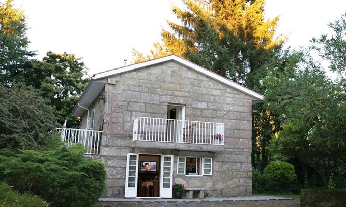 Ponte Caldelas Maison | Maison de tourisme en Pontecaldelas, Pontevedra, jardin de 3000 m2 et barbecue