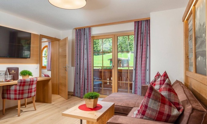 Ramsau am Dachstein Maison | Tower suite with bath, toilet, Fri, Short - Hotel Lindenhof