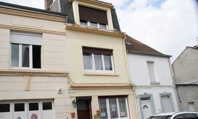 Desvres Maison | Maison de Ville - 5 chambres - 7 personnes