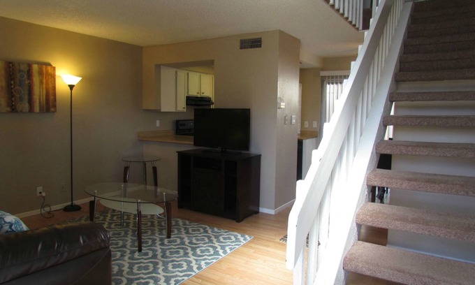 Paradise Maison | Townhouse in Las Vegas near Strip