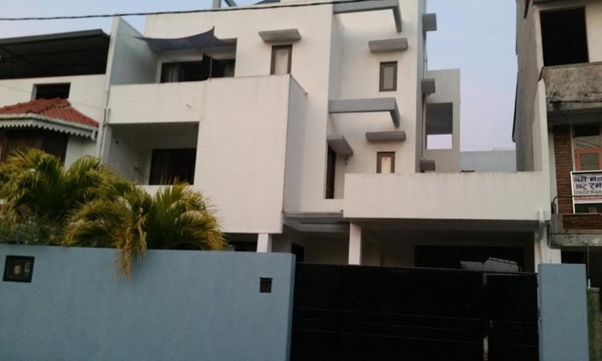 Ambalangoda Maison | Townhouse