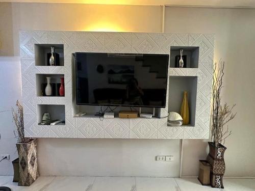 Pallocan Appartement | Townhouse Mellow Yellow D#220 3storey 120sqm