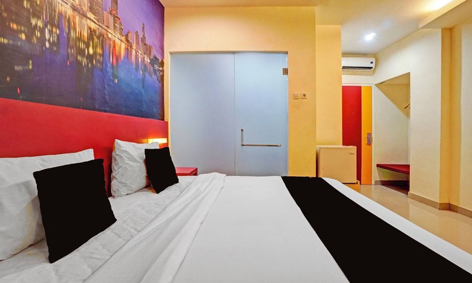 Malang Hôtel | Townhouse Oak Malang near ITN Malang