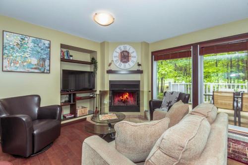 Mont-Tremblant Maison | Townhouse With Free Shuttle To Tremblant Resort