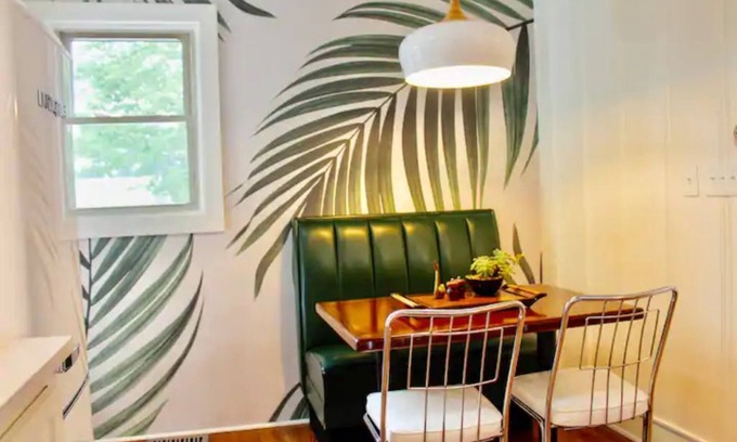 Sparta Maison | Townside Nook: 2-Blocks to Downtown Sparta