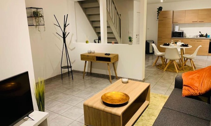 Mons Appartement | Très belle maison d’hôte de 2 chambres à Obourg