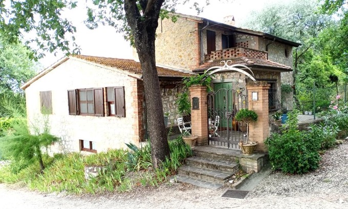 Deruta Maison | Tra grilli e cicale