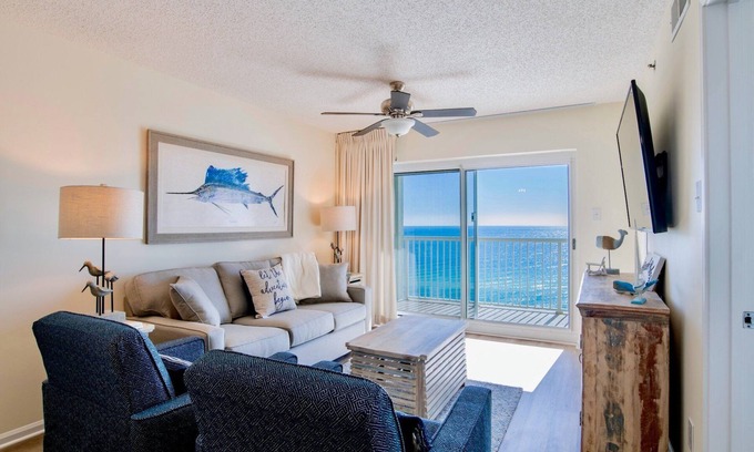Orange Beach Copropriété | Tradewinds 1105 | New Listing! Beach front 2 Bedroom!