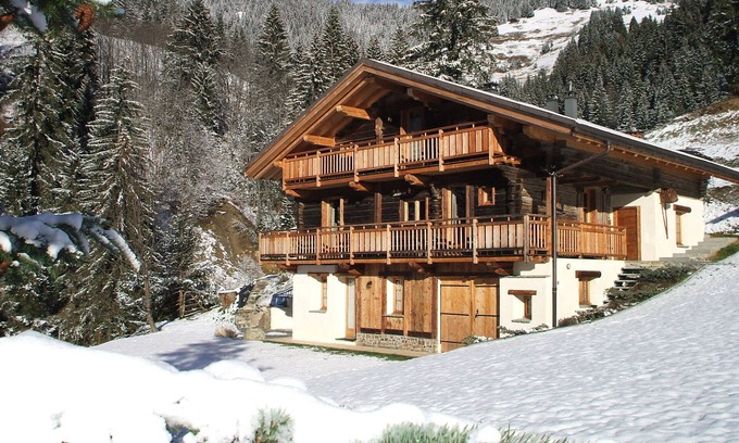 Hauteluce Chalet De Ski | Chalet traditionnel grand confort 4 étoiles avec SPA et départ skis aux pieds