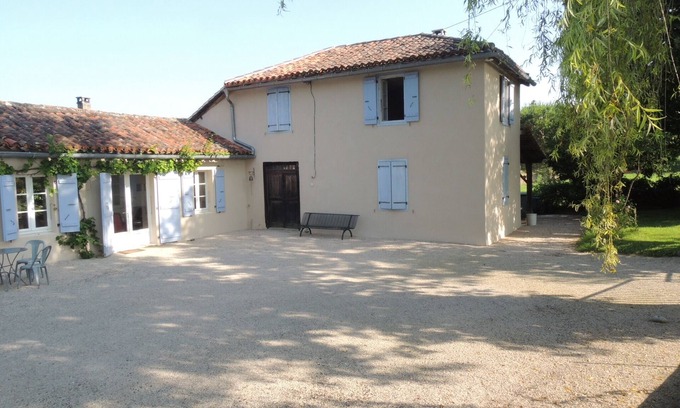 Lagarde-Hachan Maison | Ferme Gersoise traditionnelle avec piscine privée