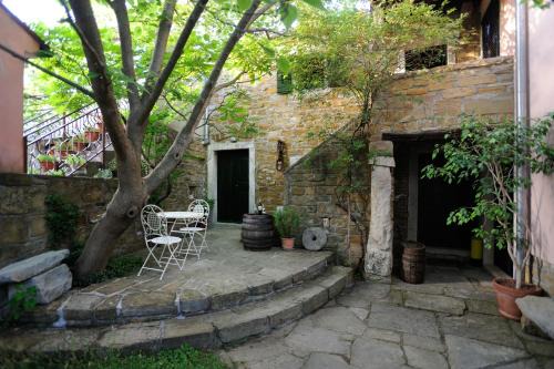 Gazon Maison | Traditional Istrian Stone House