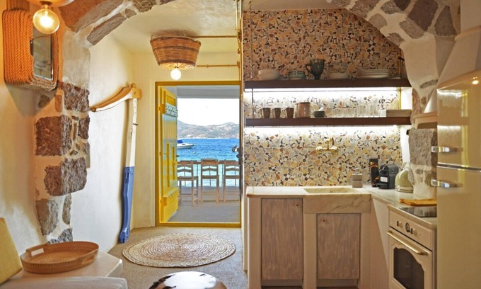 Tripiti Maison | Traditional sirma in klima