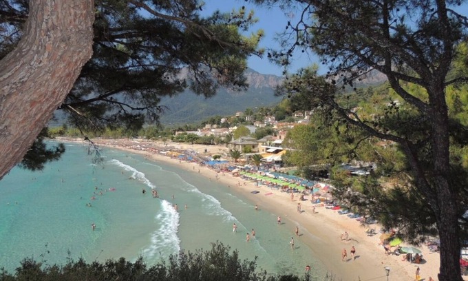 Golden Beach Villa | Villa traditionnelle avec Wifi et climatisation à seulement 150m de la plage!