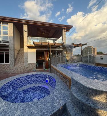Agoo Maison | Tramonto Baywalk Beach Resort
