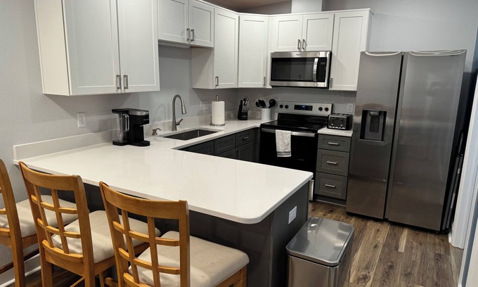Tallahassee Maison | Tranquil 2-bedroom house in beautiful Tallahassee - completely remodeled with AC