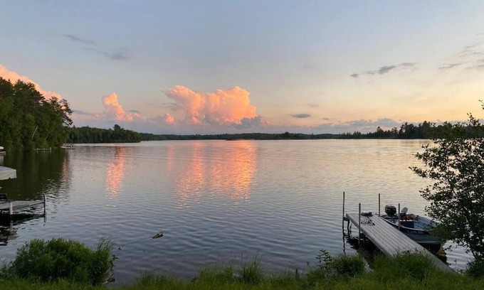 Land O Lakes Cabine | Tranquil cabin on High Lake and nestled in the Northern Highland National Forest